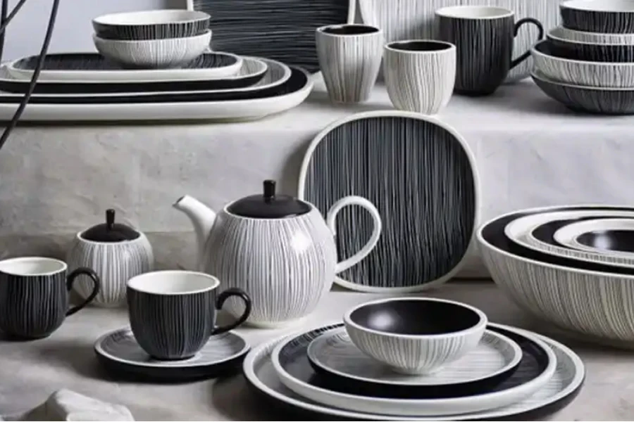 dinnerware set