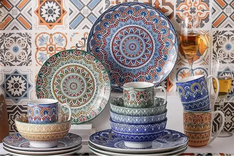 dinnerware set