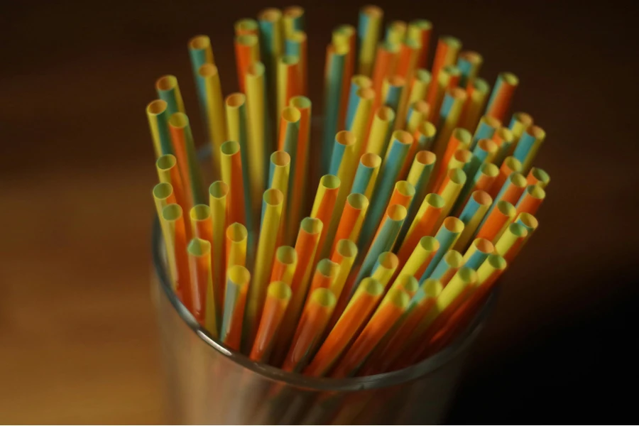 disposable straws