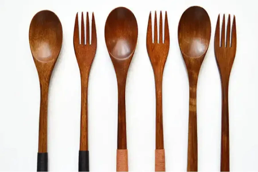 flatware set