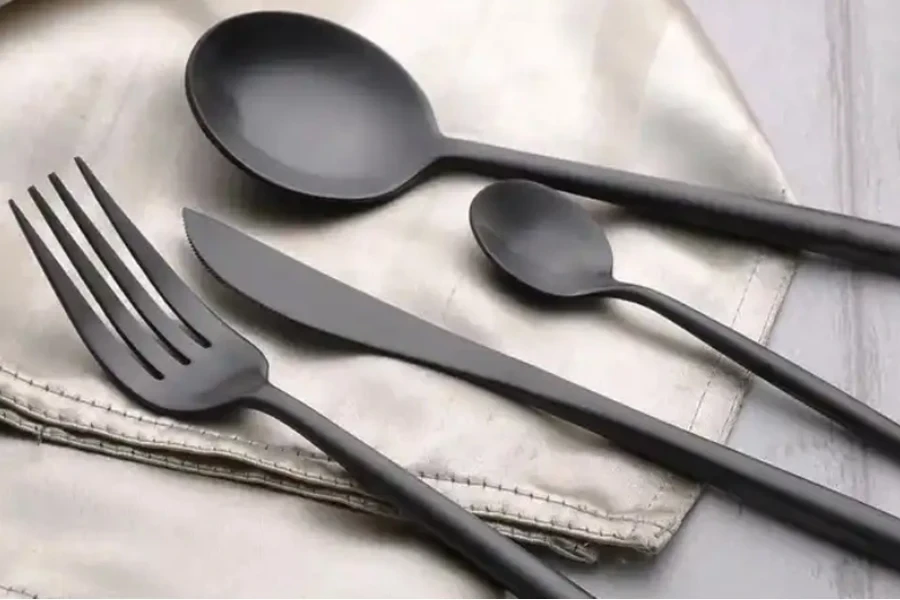 flatware set