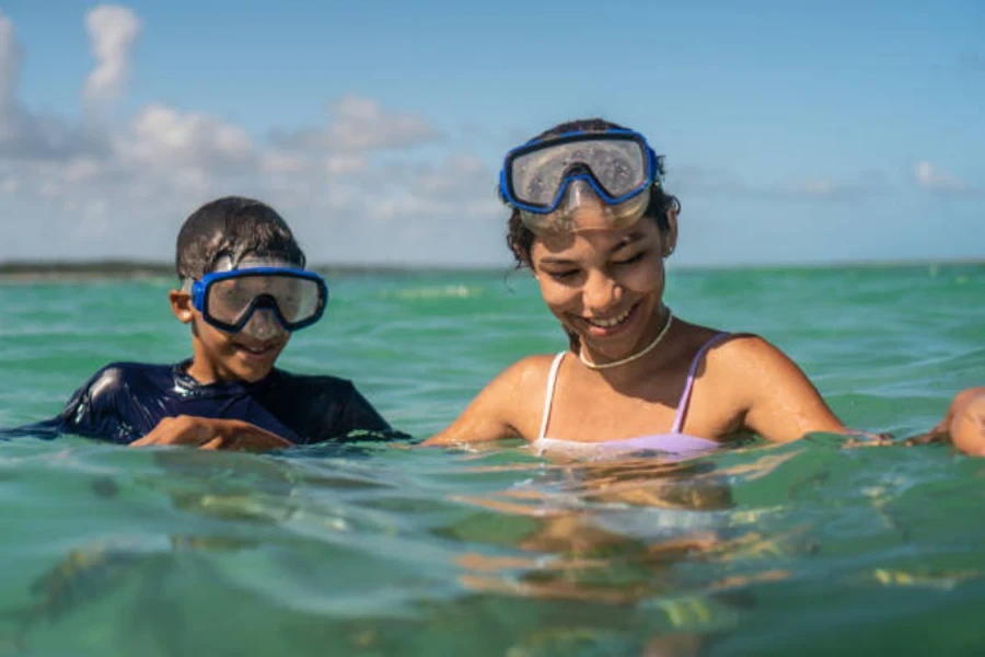 scuba mask