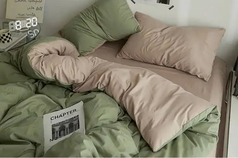 sheet and pillowcases