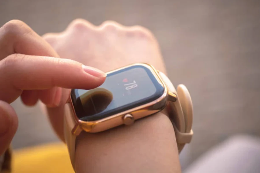 Los smartwatches para mujeres más vendidos: salud y tecnología en un solo  reloj