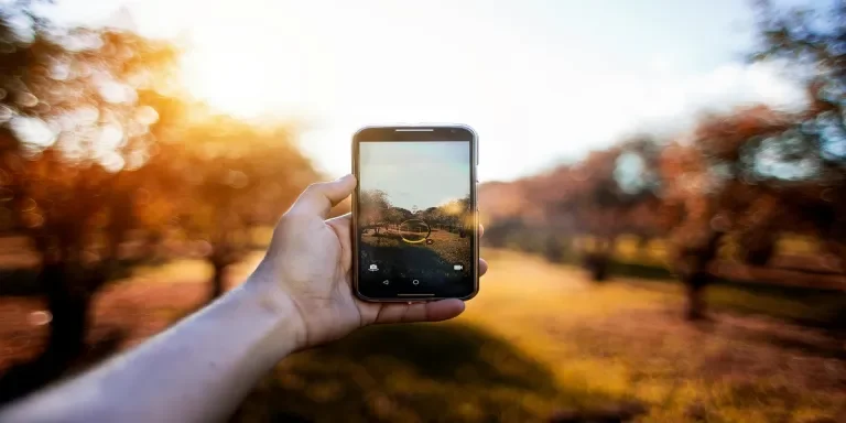 trending mobile phone camera technologies for 2024