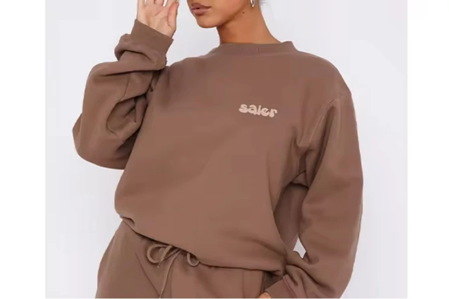 Set celana pendek hoodie pullover bordir berkualitas tinggi 2024