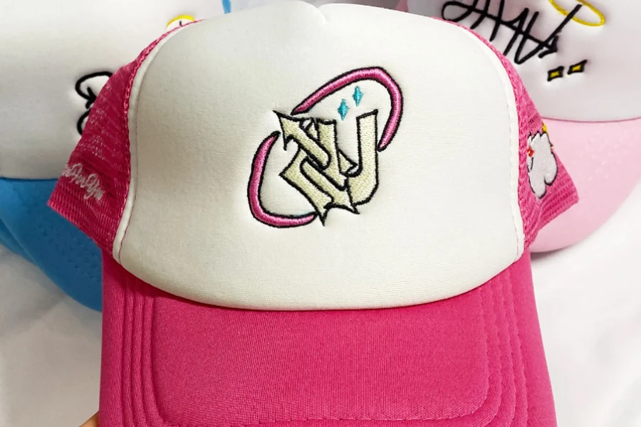 Gorra de camionero de malla con estampado de fiesta de vaquero de Camo de algodón bordado 3D de fiesta con logotipo personalizado