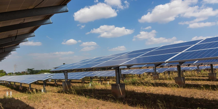 Panel surya, sumber listrik alternatif