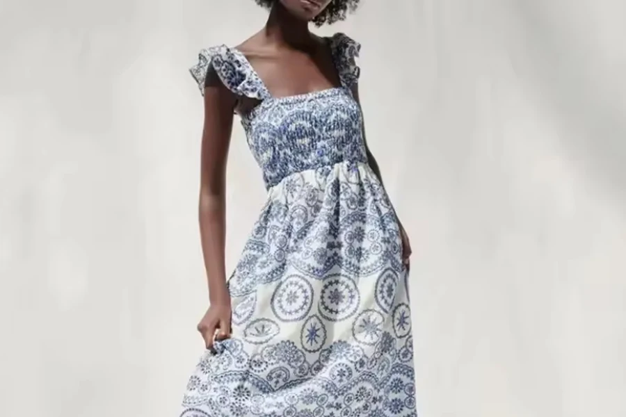 Summer Fashion Cutwork Embroidery Smocked Midi Dress