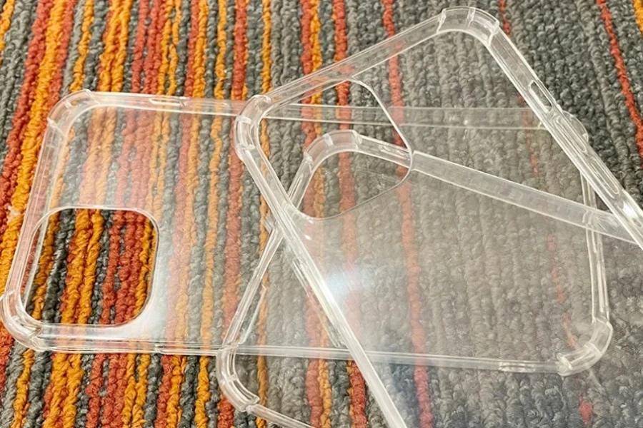 Étui de téléphone antichoc transparent en gros transparent en TPU souple