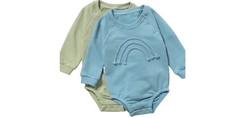 ropa-bebe-niño pequeño