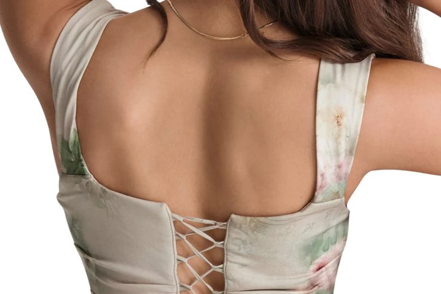 parte superiore del corsetto