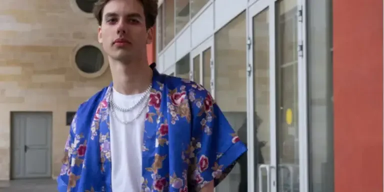 cotton-denim-prints-remastering-mens-shirt-essent