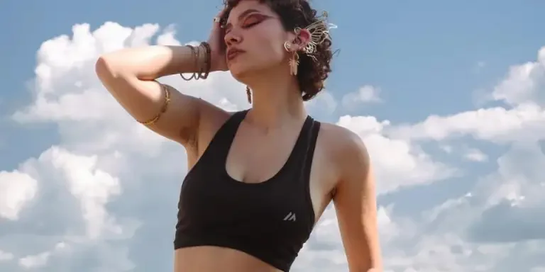 embracing-bold-colors-and-comfort-womens-active-a