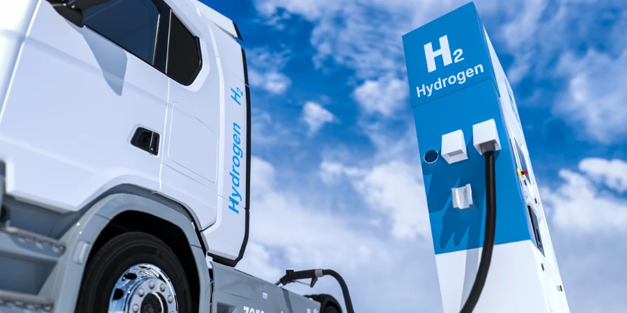 Wasserstoff-Logo auf Tankstellen-Zapfsäulen