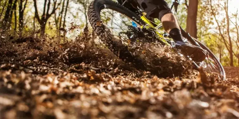 navigating-2024s-mountain-bike-revolution-a-retai