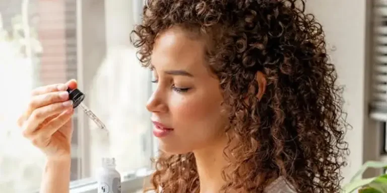 no-poo-hair-revolution-exploring-2024s-natural-sh