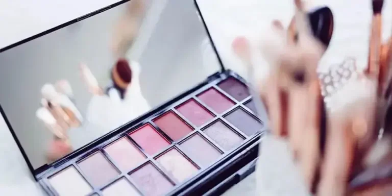anhaltender Make-up-Trend