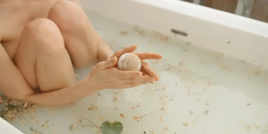 quick-look-at-the-growing-bath-bomb-trend