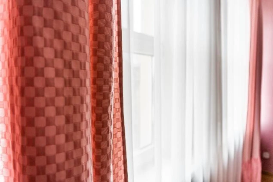 Red checkered double-layer drapes