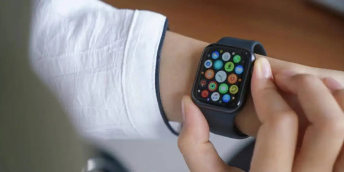 El reloj inteligente más económico de Apple nunca había estado tan