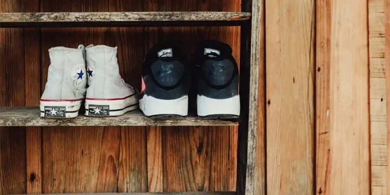 étagère à chaussures