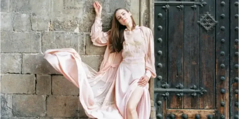 threading-the-needle-on-point-womens-textile-dire