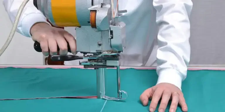 tips-for-selecting-right-cloth-cutting-machine