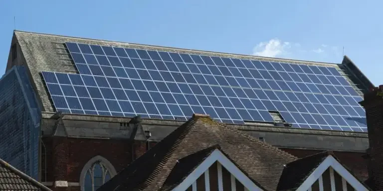 uk-solar-capacity-hits-15-6-gw