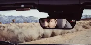 your-guide-to-sourcing-smart-rearview-mirror-dash