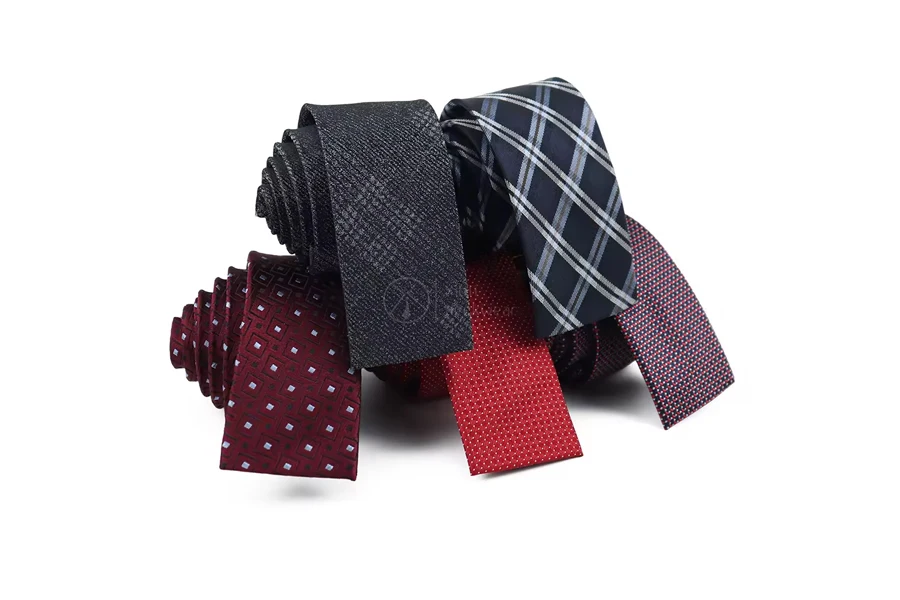 Cravatte in seta su misura in stile casual