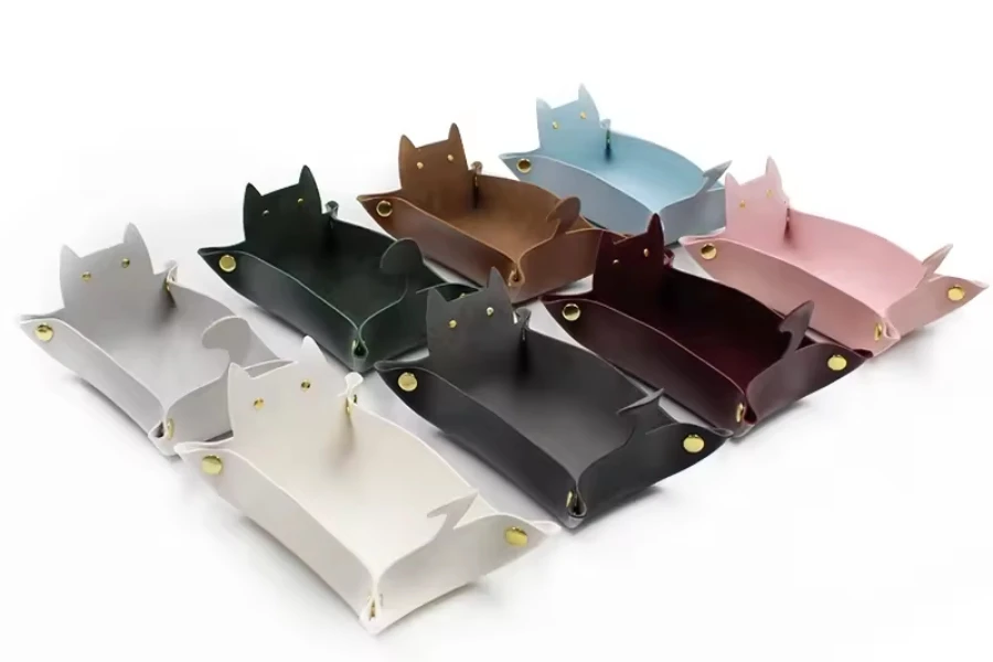 Vassoio portaoggetti a forma di gatto a sei colori in stock di fabbrica