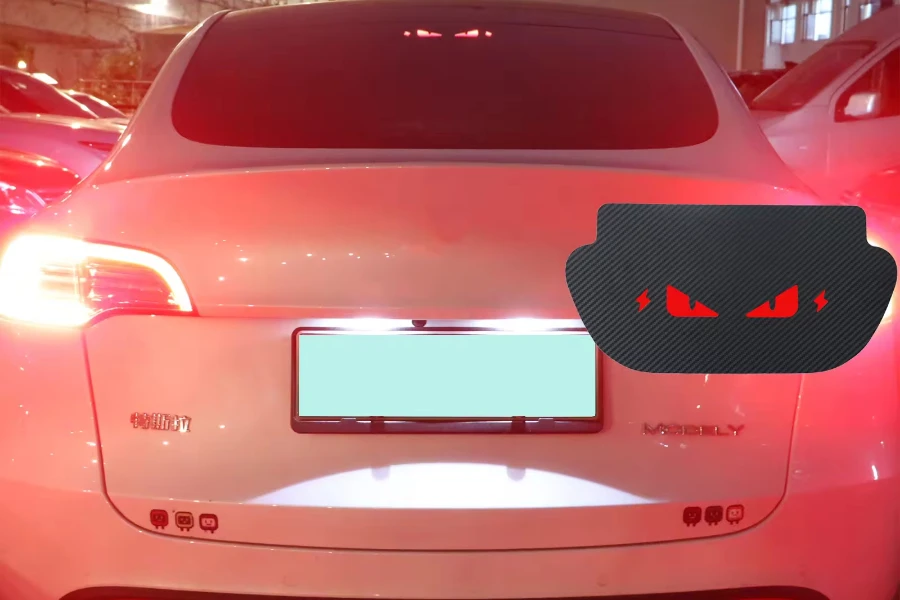 Innovativa scheda di proiezione del freno montata in alto Tesla Model 3 e Y