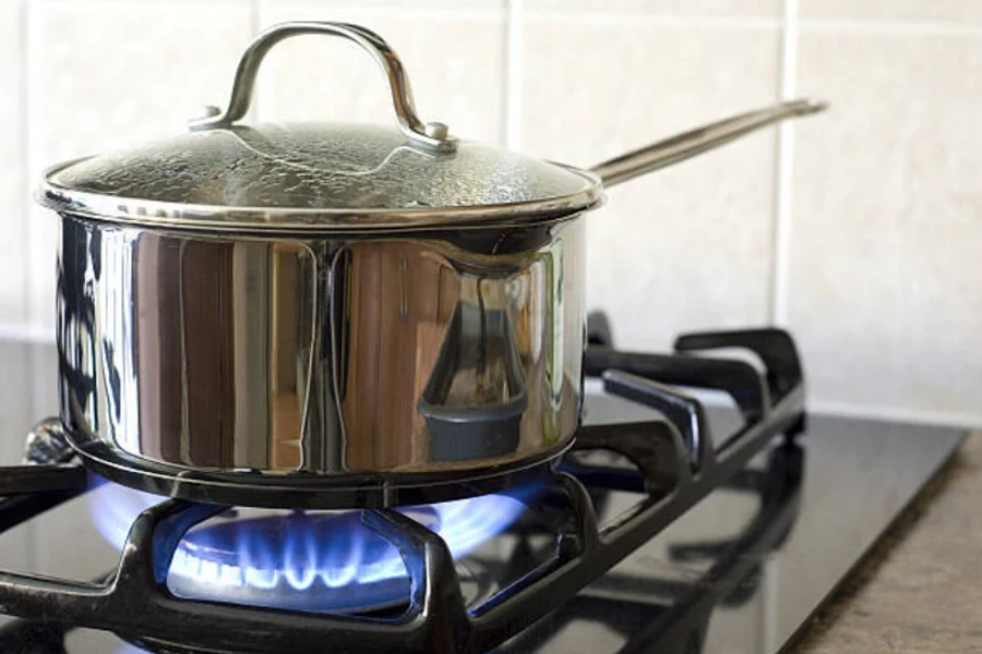 conjunto de utensílios de cozinha