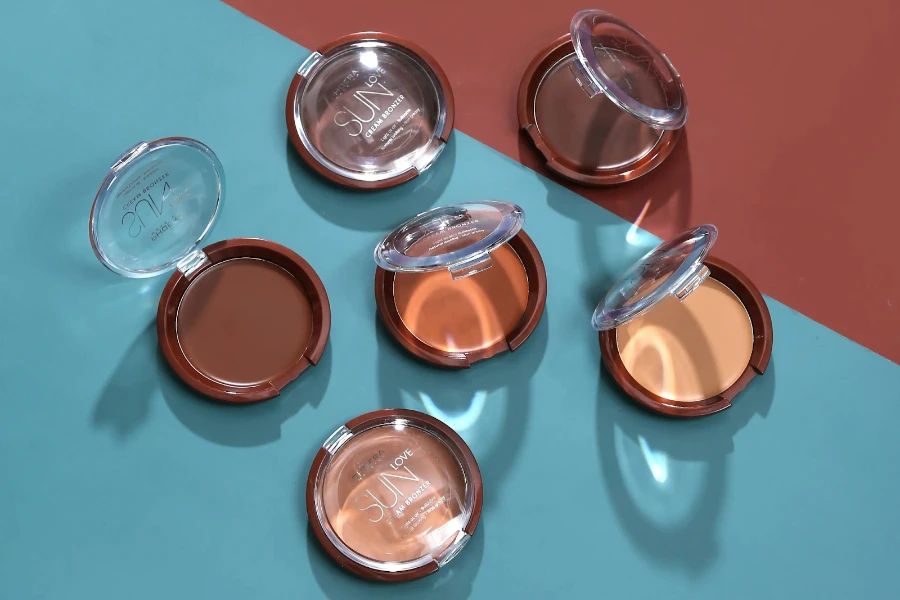 Different shades of cream bronzers