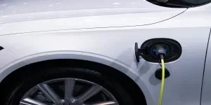 cómo cargar tu coche eléctrico