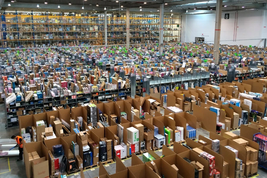 Peak seasons can be an extremely busy time for most warehouses