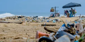 Pencemaran kemasan plastik memicu PPWR yang ketat