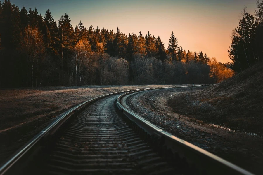 Sicurezza e sostenibilità sono obiettivi chiave della normativa ferroviaria