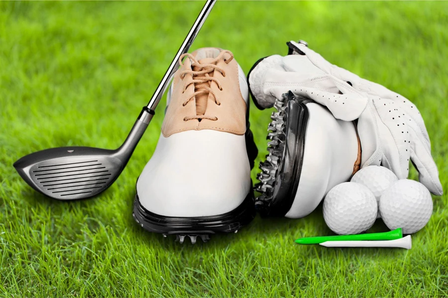 Tee Off in Style: The Guide to Selecting the Perfect Golf Shoes in 2024 ...