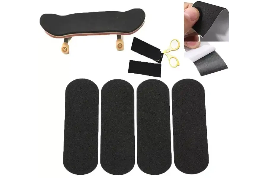 Nastro antiscivolo per skateboard smerigliato impermeabile da 9 "x 33".