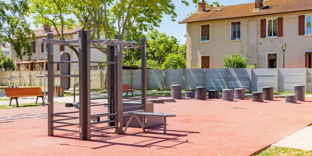 A power rack in the middle of a private courtyard