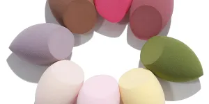 A set of cosmetic puffs with different colors