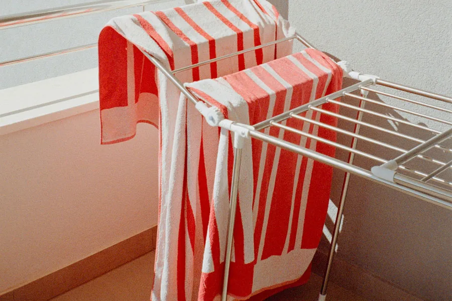 Extendable stainless steel clothes horse drying rack