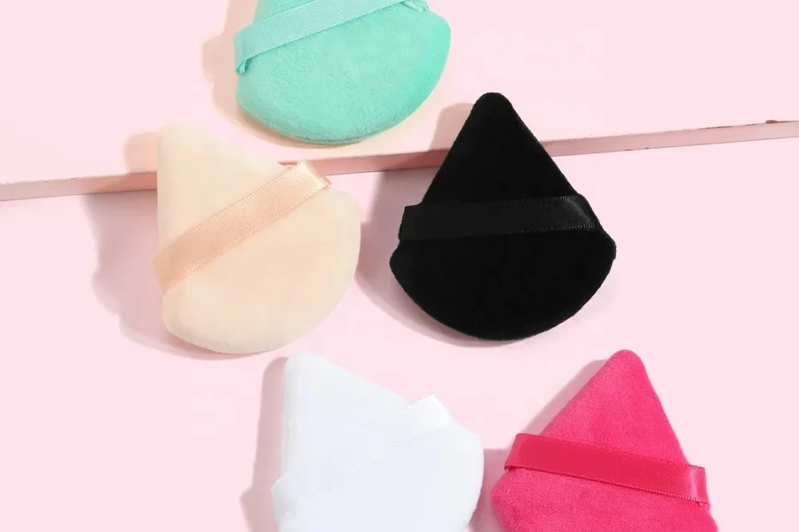 Puff cosmético de topo plano com cores diferentes