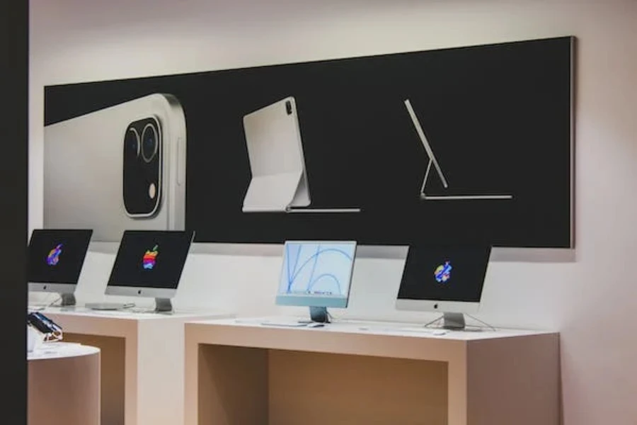 brand diagram showing several apple gadgets