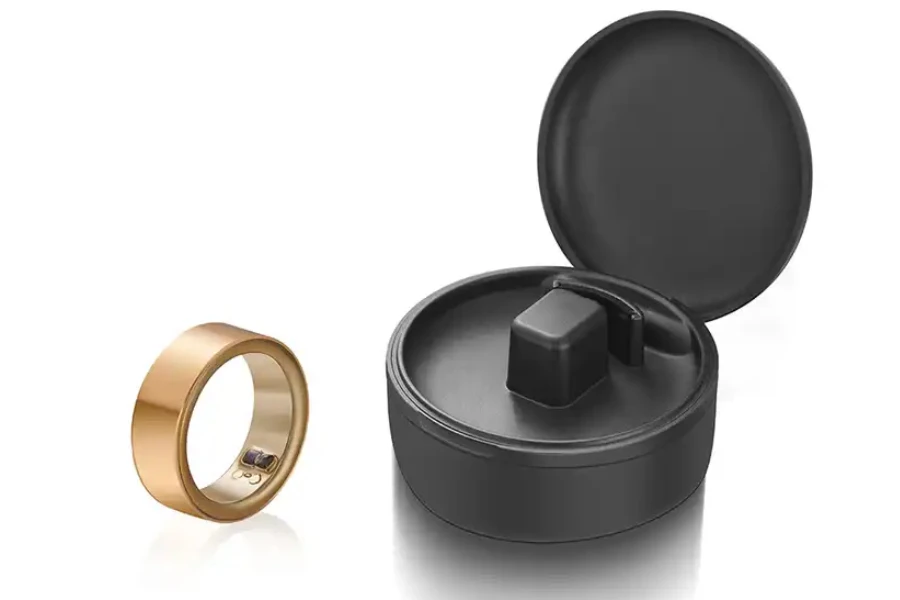 Creative design smart ring with a fitness monitor