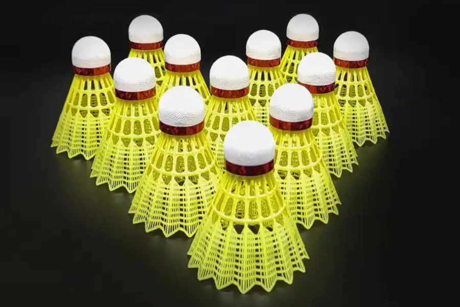 High-quality Mavis 350 badminton nylon shuttlecock