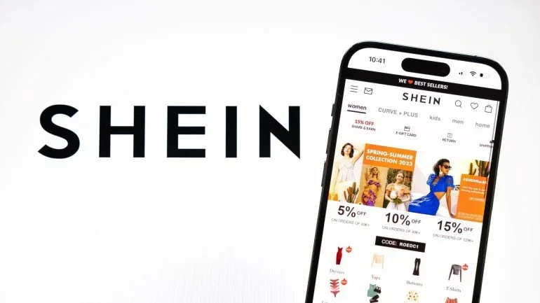 Le succès de Shein est alimenté par l'accent mis sur les vêtements à bas prix destinés aux acheteurs de la génération Z. Crédit : Kaspars Grinvalds via Shutterstock.
