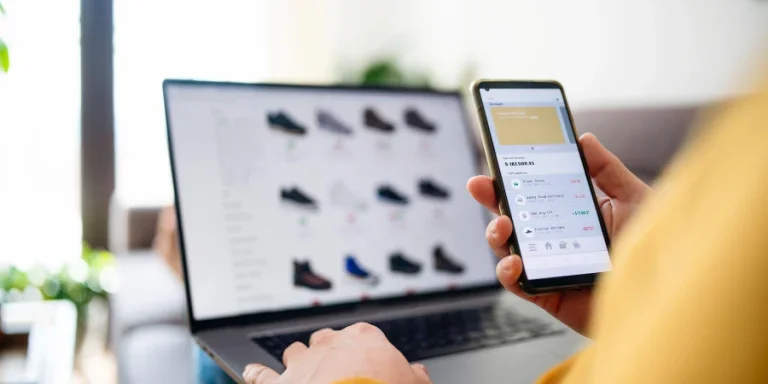 Man shopping online easy and fast.
